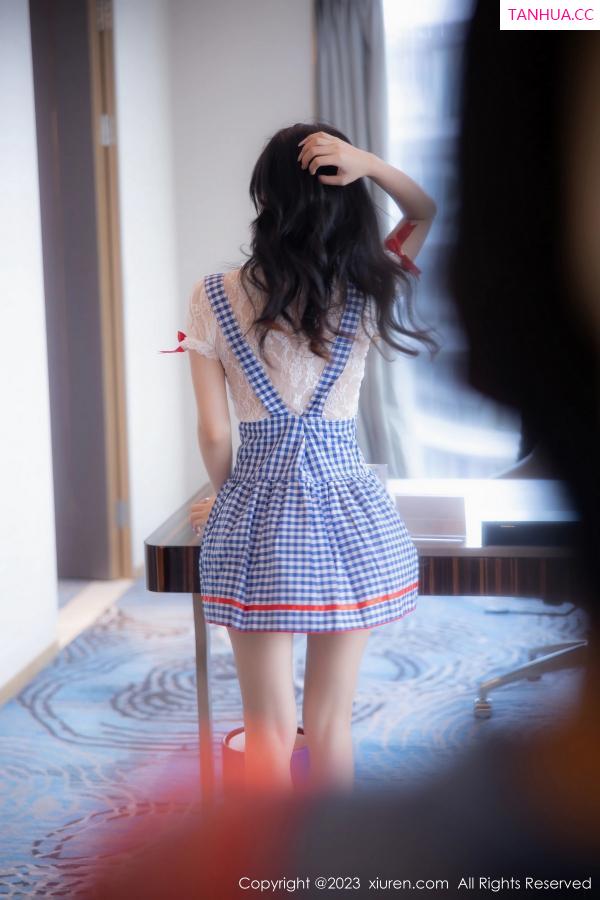   [XiuRen]高清写真图 2023.10.13 No.7509 幼幼 清纯美腿第14张图片